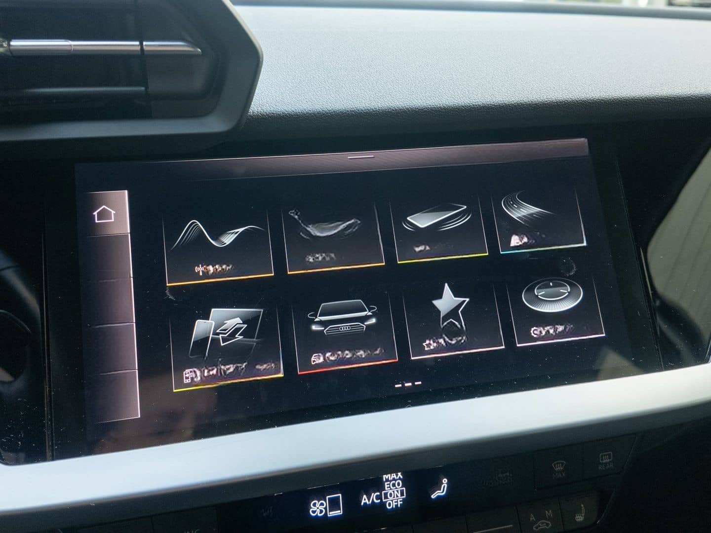 Audi A3 35 TFSI Sportback,advanced,LED,AHK,MMI,18Zoll foto 16