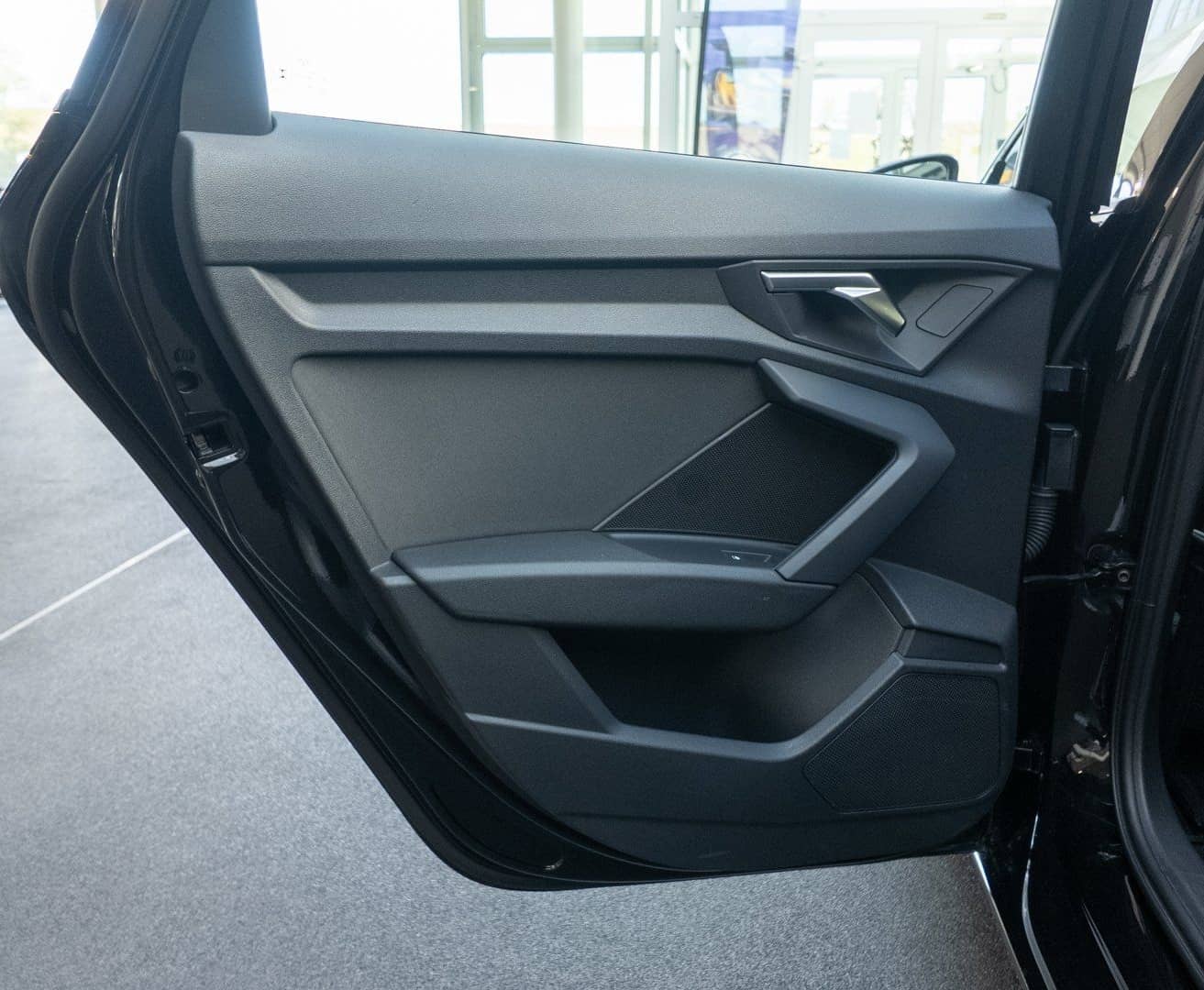 Audi A3 35 TFSI Sportback,advanced,LED,AHK,MMI,18Zoll foto 25