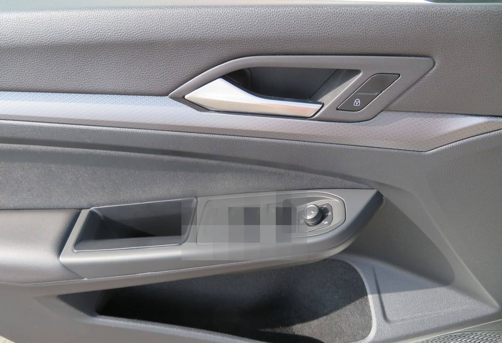 Volkswagen Golf VIII 2.0 TDI Active DSG LED Nav Ahk Rfk 16' foto 18