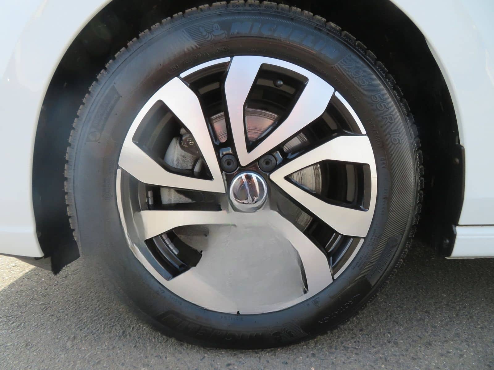 Volkswagen Golf VIII 2.0 TDI Active DSG LED Nav Ahk Rfk 16' foto 7