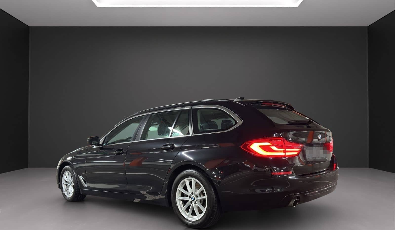 BMW 520i Touring*1.HAND*BUSINESS*GARANTIE*CHECKHEFT* foto 3