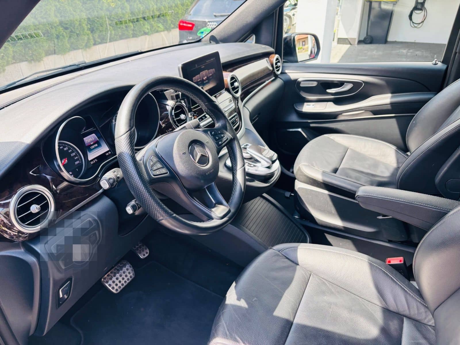 Mercedes-Benz V 250 Avantgarde AMG | LED | 7-Sitze | Navi | Au foto 15