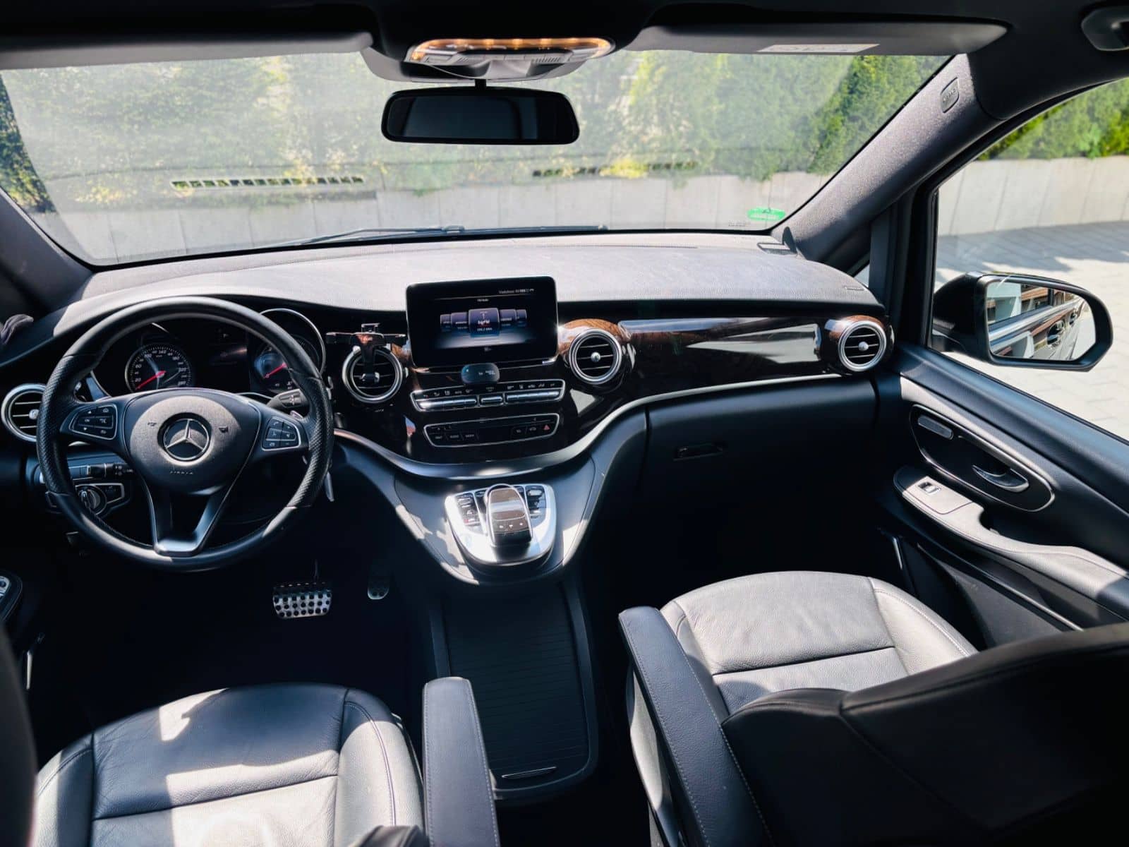 Mercedes-Benz V 250 Avantgarde AMG | LED | 7-Sitze | Navi | Au foto 3