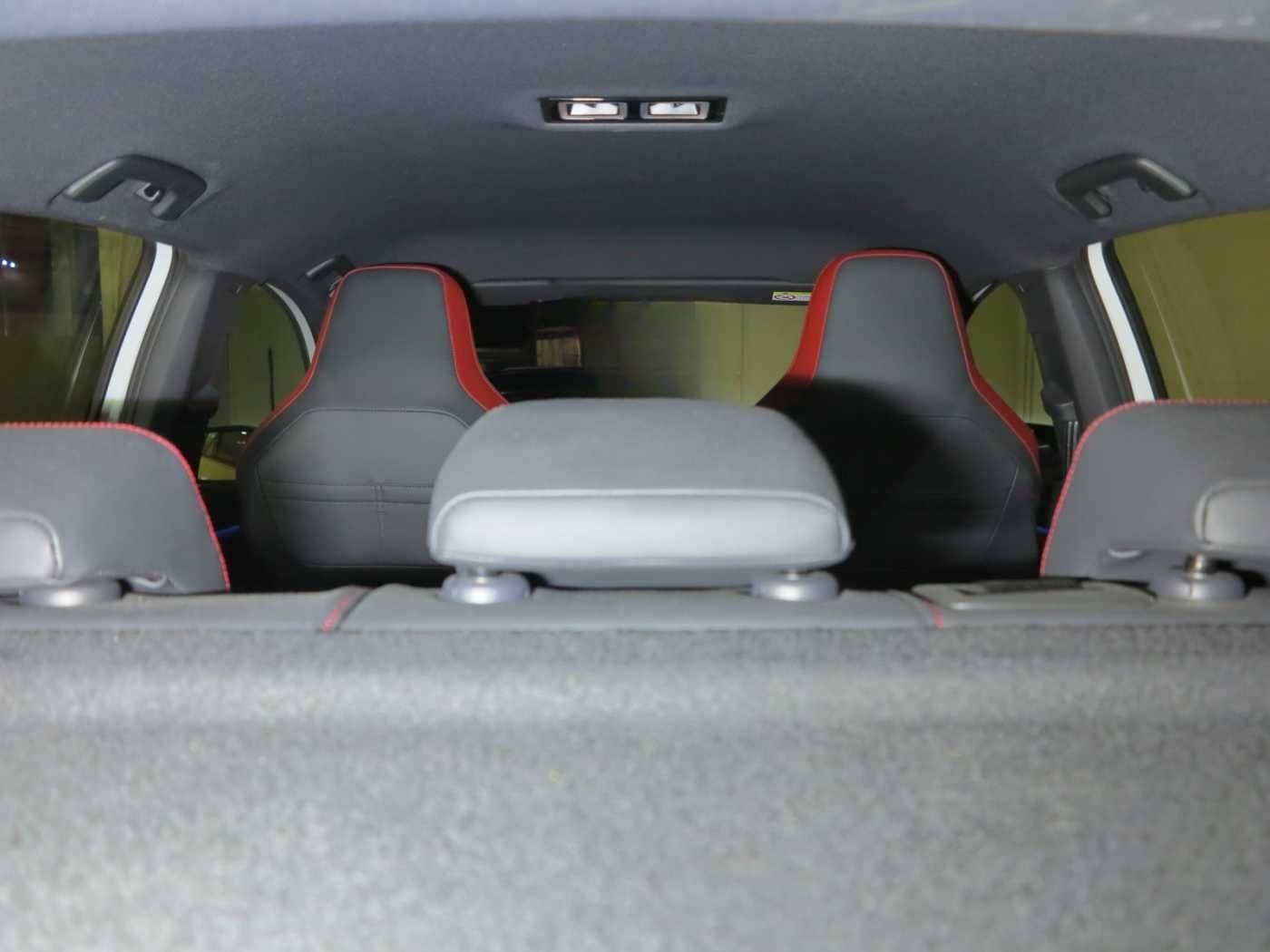 Volkswagen Golf VIII GTI 2.0 TSI OPF DSG7 Clubsport LM18 foto 14