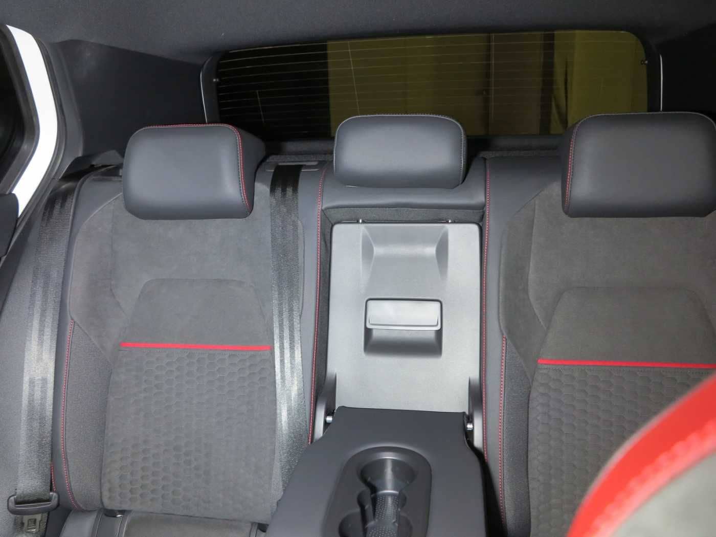 Volkswagen Golf VIII GTI 2.0 TSI OPF DSG7 Clubsport DAB RFK foto 18