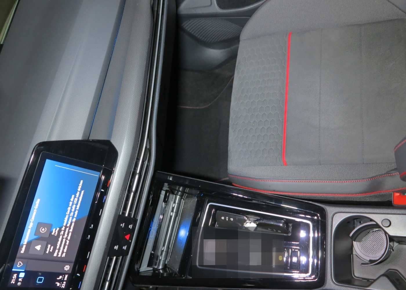 Volkswagen Golf VIII GTI 2.0 TSI OPF DSG7 Clubsport DAB RFK foto 19