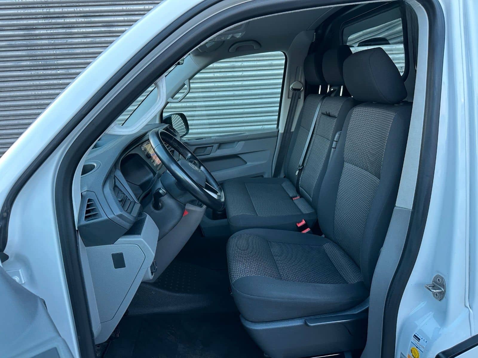 Volkswagen T6 Transporter Kasten Lang*NAVI*KLIMA* foto 11