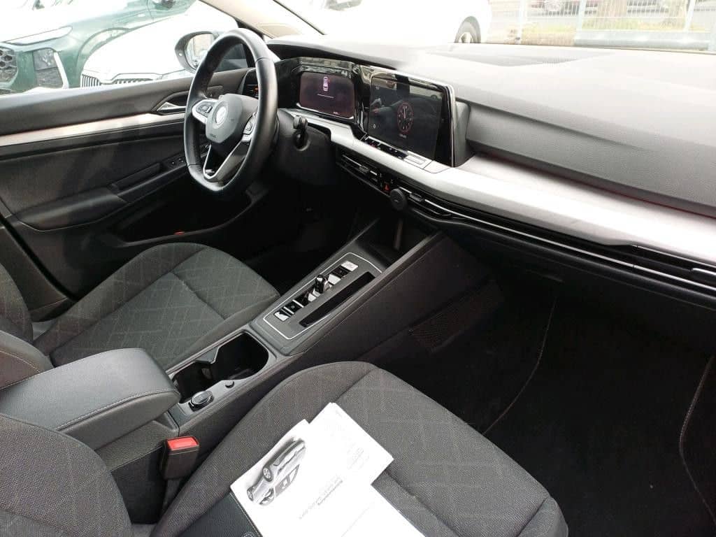 Volkswagen Golf 8 Lim. Life 2,0 TDI DSG*NAVI*LED*SHZ*1HAND* foto 5