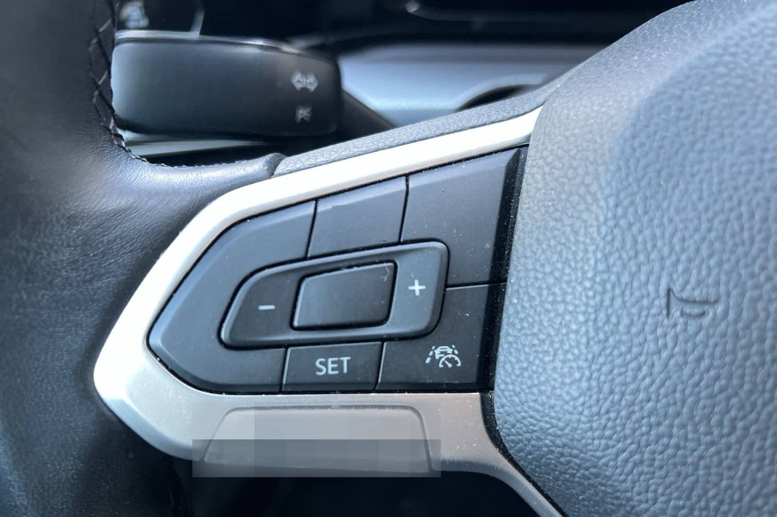 Volkswagen Golf VIII Lim. 1.5 TSI ACTIVE STHZ LED+ HuD RFK foto 9