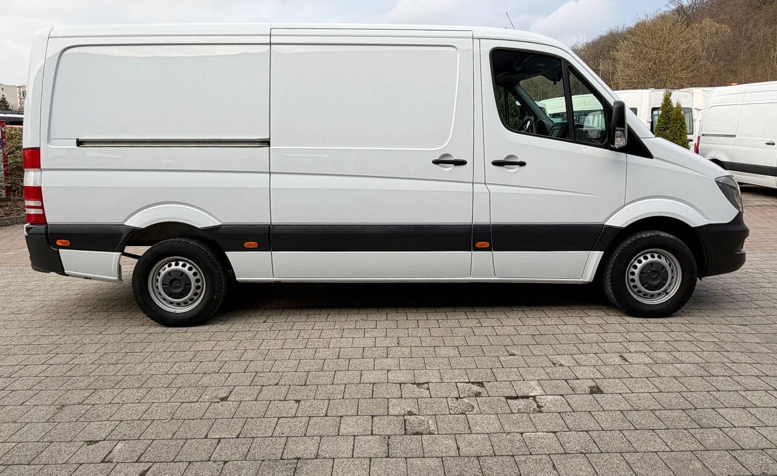 Mercedes-Benz Sprinter Kasten 311 CDI L2H1 RWD Kamera Navi foto 5