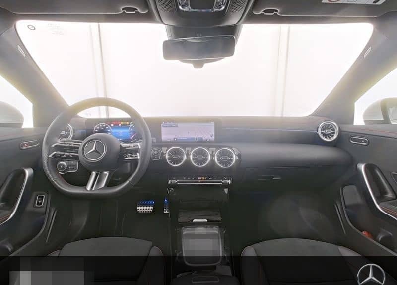 Mercedes-Benz CLA 200 Coupé AMG Navi PDC Kamera LED Keyless. foto 7