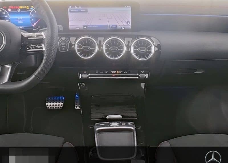 Mercedes-Benz CLA 200 Coupé AMG Navi PDC Kamera LED Keyless. foto 10