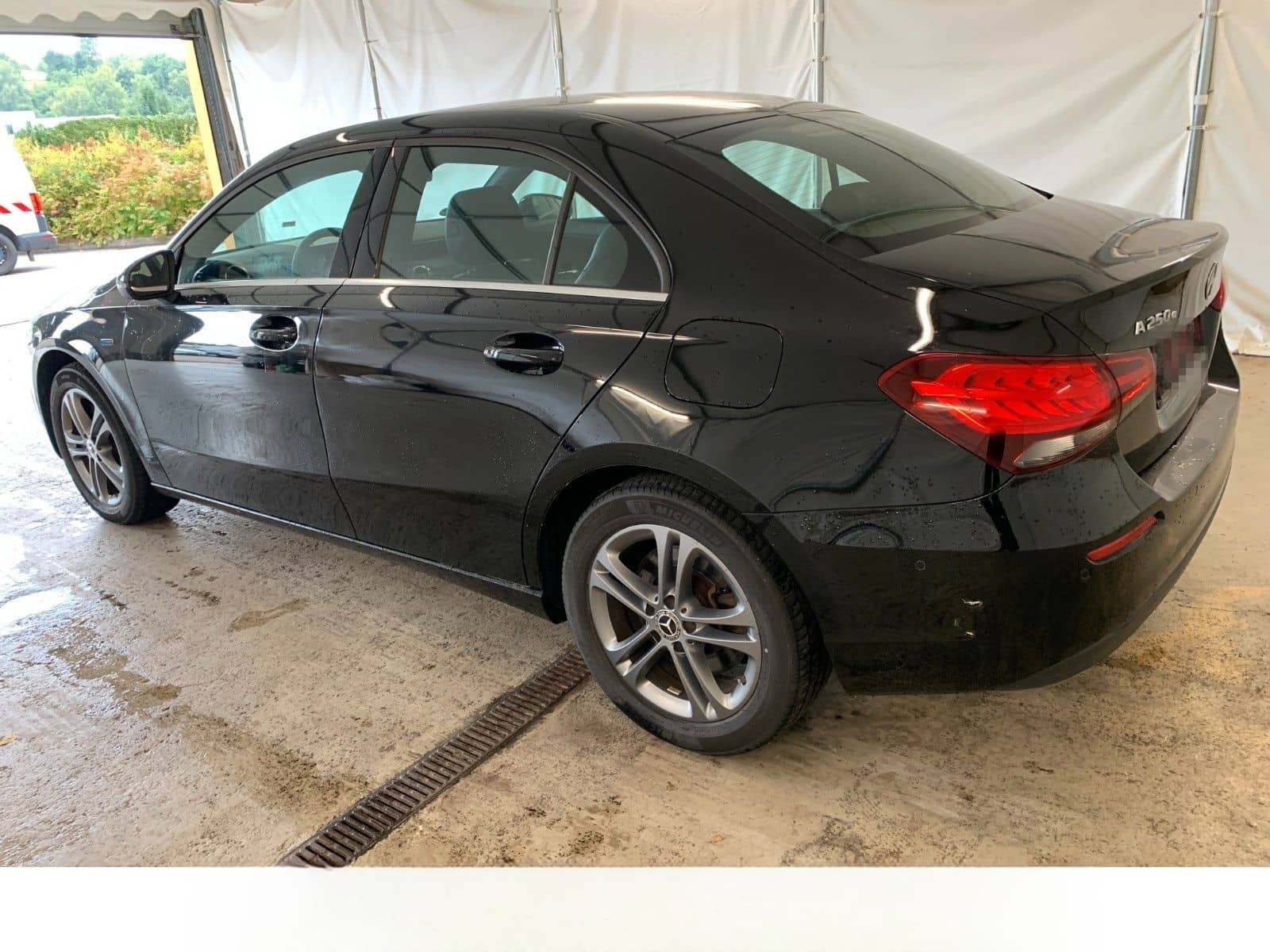 Mercedes-Benz A 250 e Kam Stufenheck Limousine Teilleder Navi foto 3