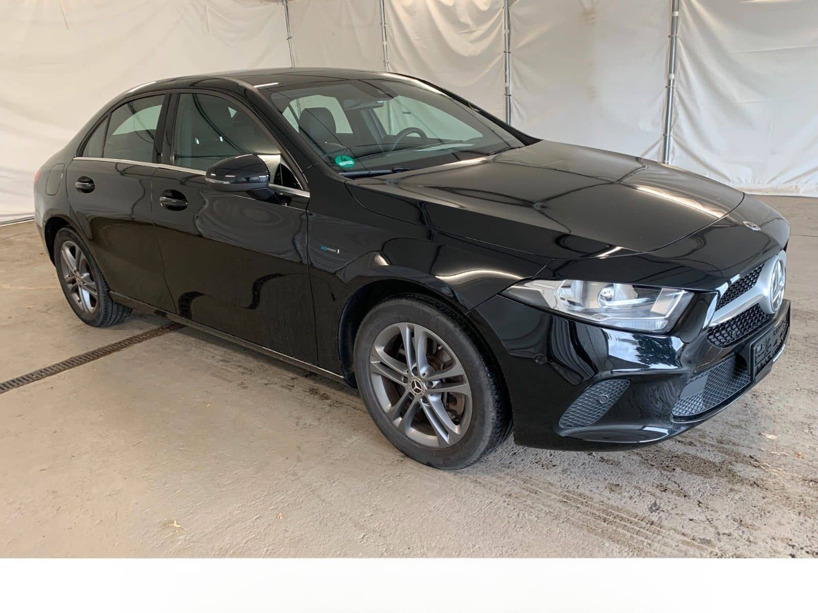 Mercedes-Benz A 250 e Kam Stufenheck Limousine Teilleder Navi foto 4