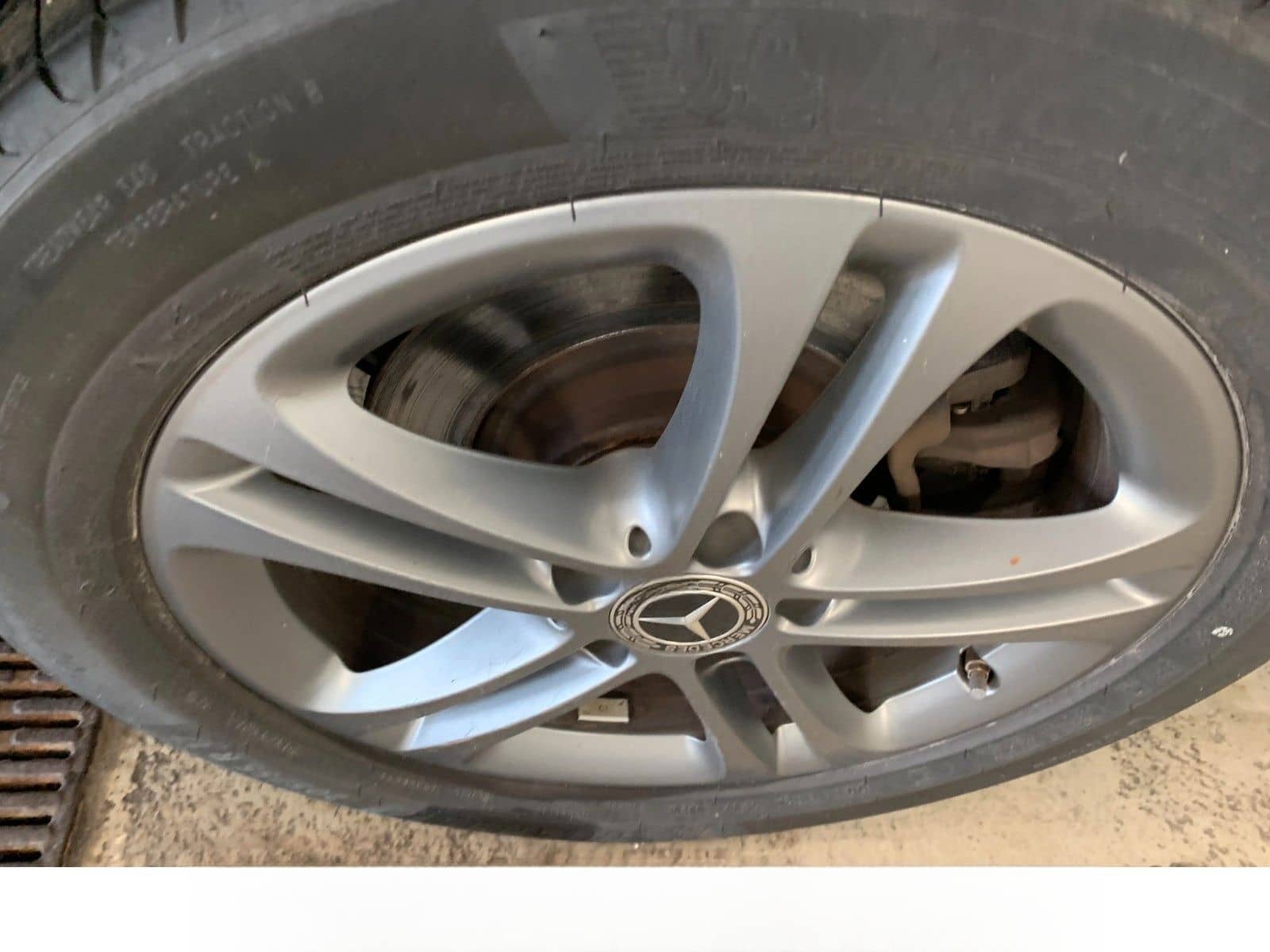 Mercedes-Benz A 250 e Kam Stufenheck Limousine Teilleder Navi foto 6