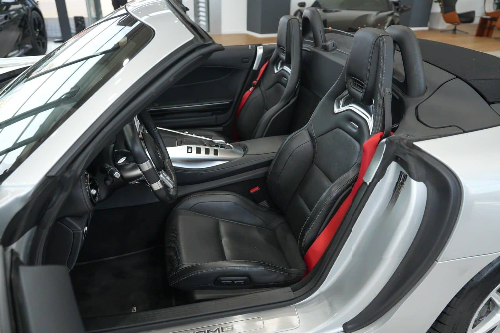Mercedes-Benz AMG GT Road. *AMG-PERF-SITZE*NIGHT*SPORTABGAS* foto 16