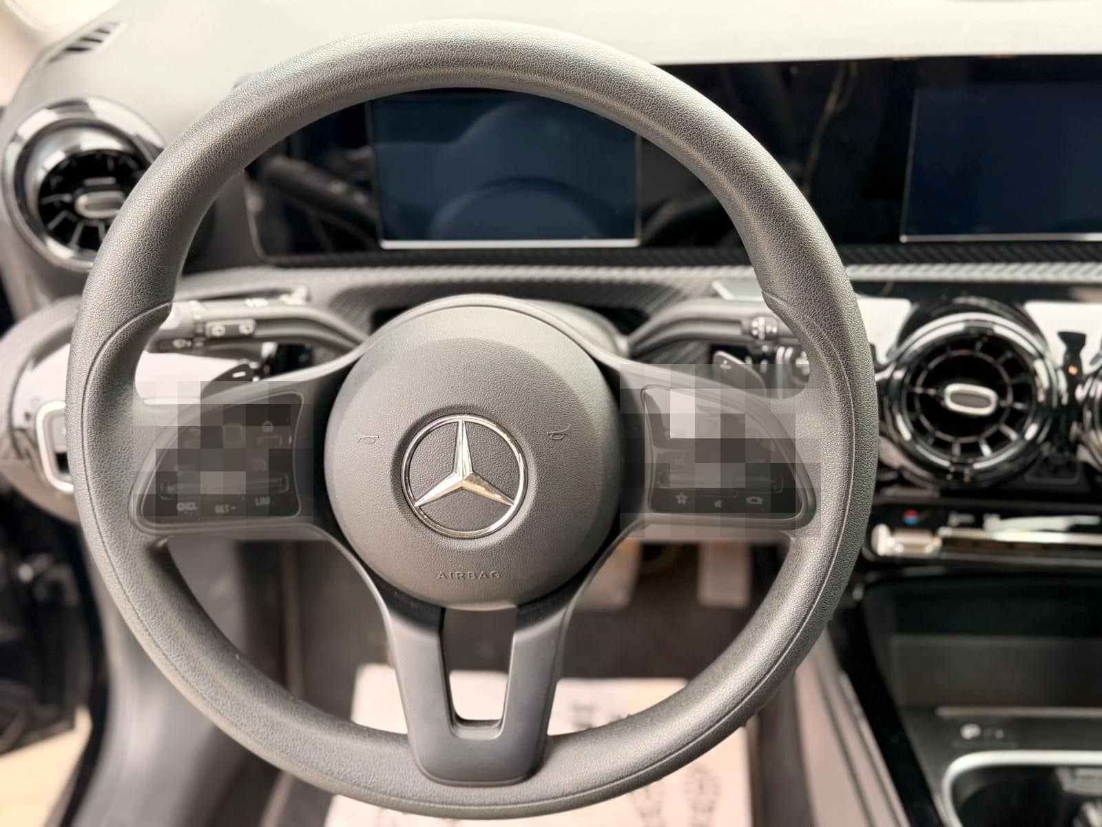 Mercedes-Benz A 250e 1.3L Hybrid SHZ NAV CARPLAY foto 17