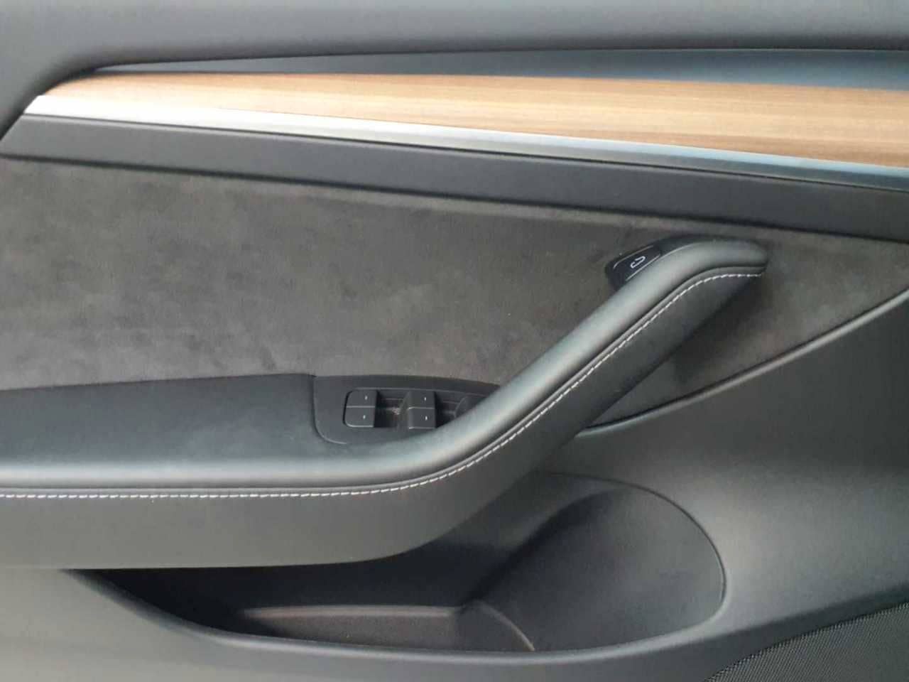 Tesla Model 3  RWD Enh. Autopilot foto 4