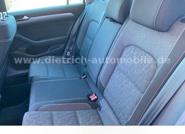 Volkswagen Passat Variant 1,5 TSi DSG AHK PDC LED SHZ foto 19