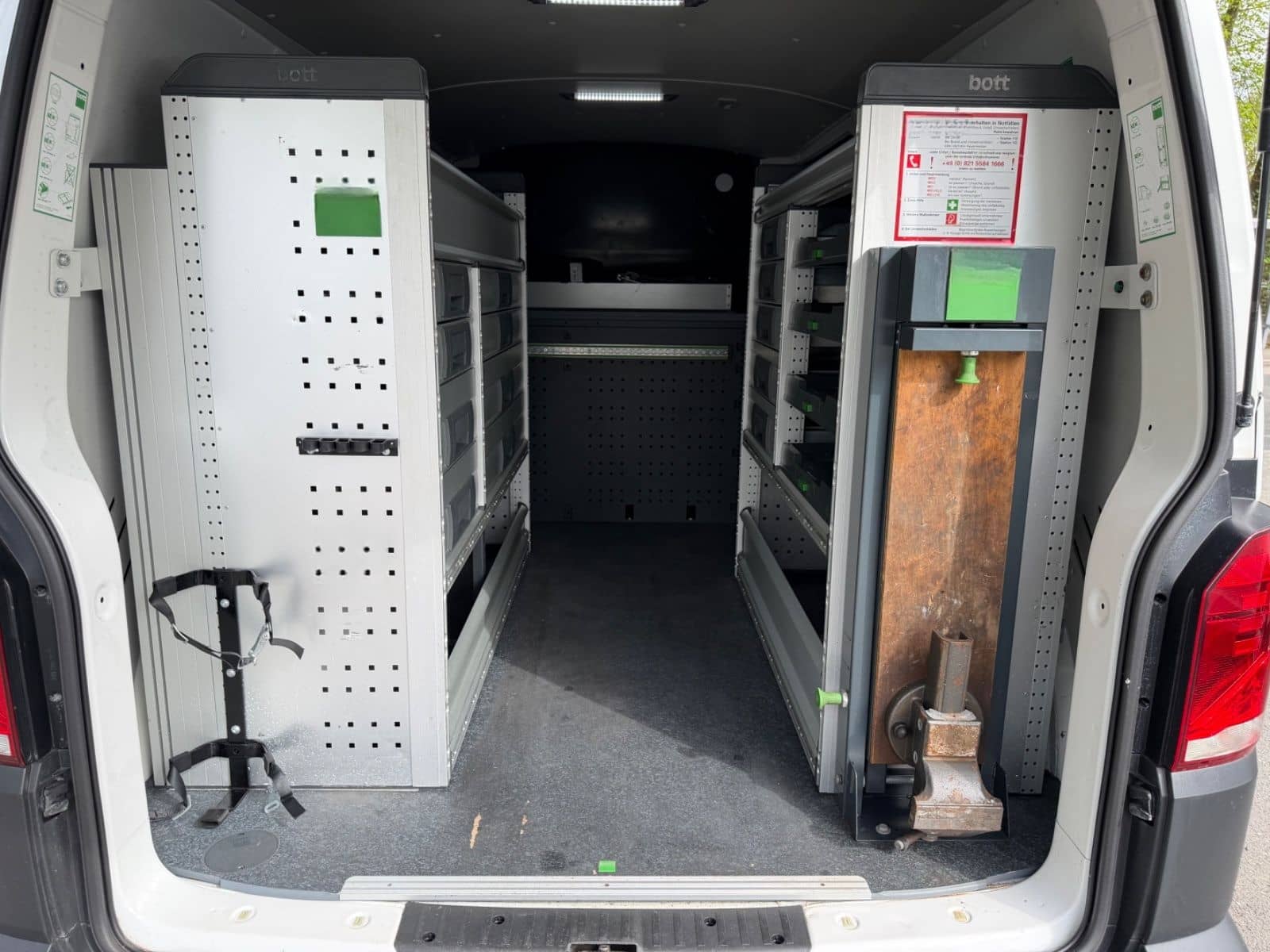 Volkswagen T6.1 Transporter Kasten L2 *BOTT REGALE*KAMERA* foto 14