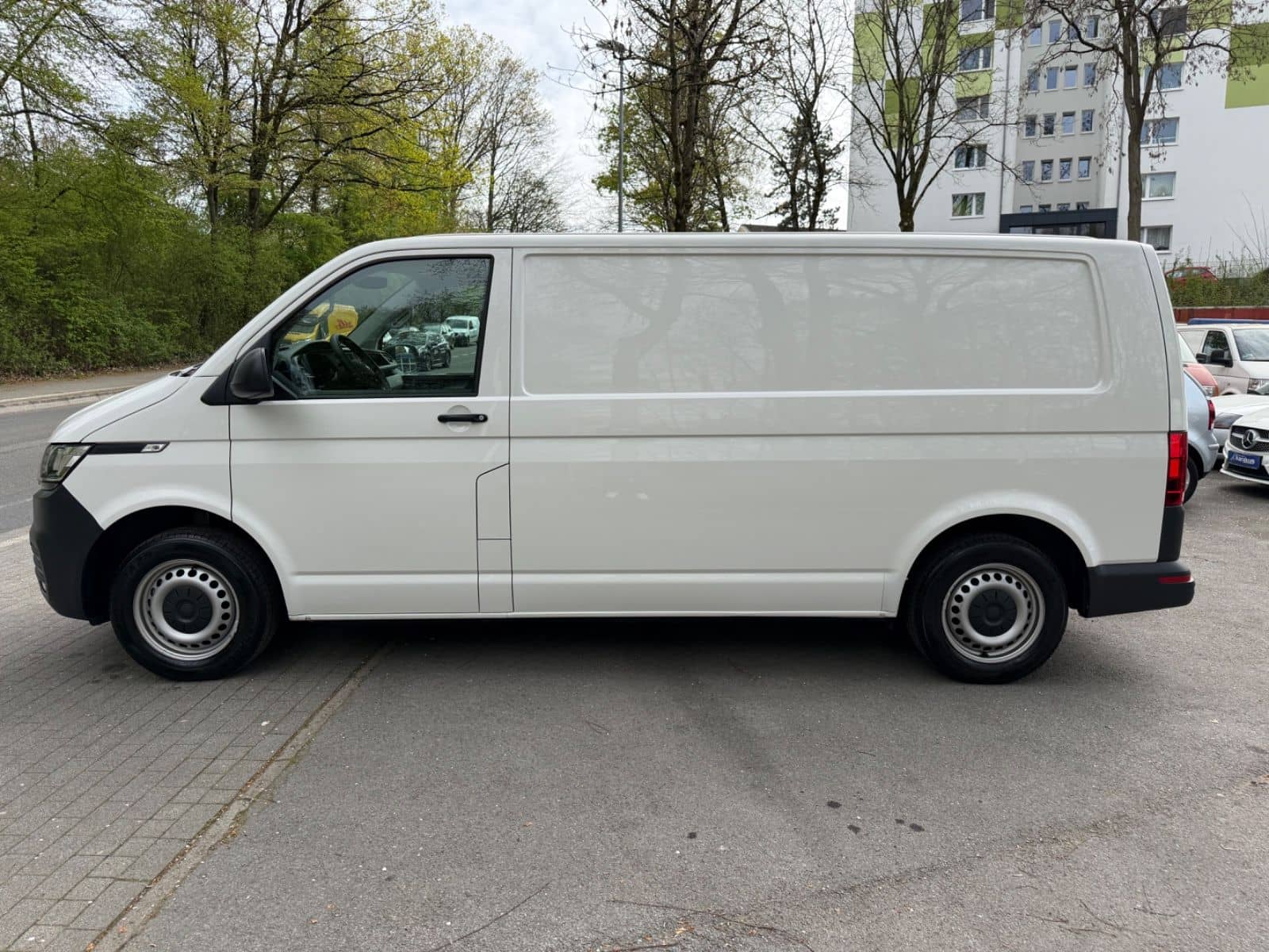Volkswagen T6.1 Transporter Kasten L2 *BOTT REGALE*KAMERA* foto 5