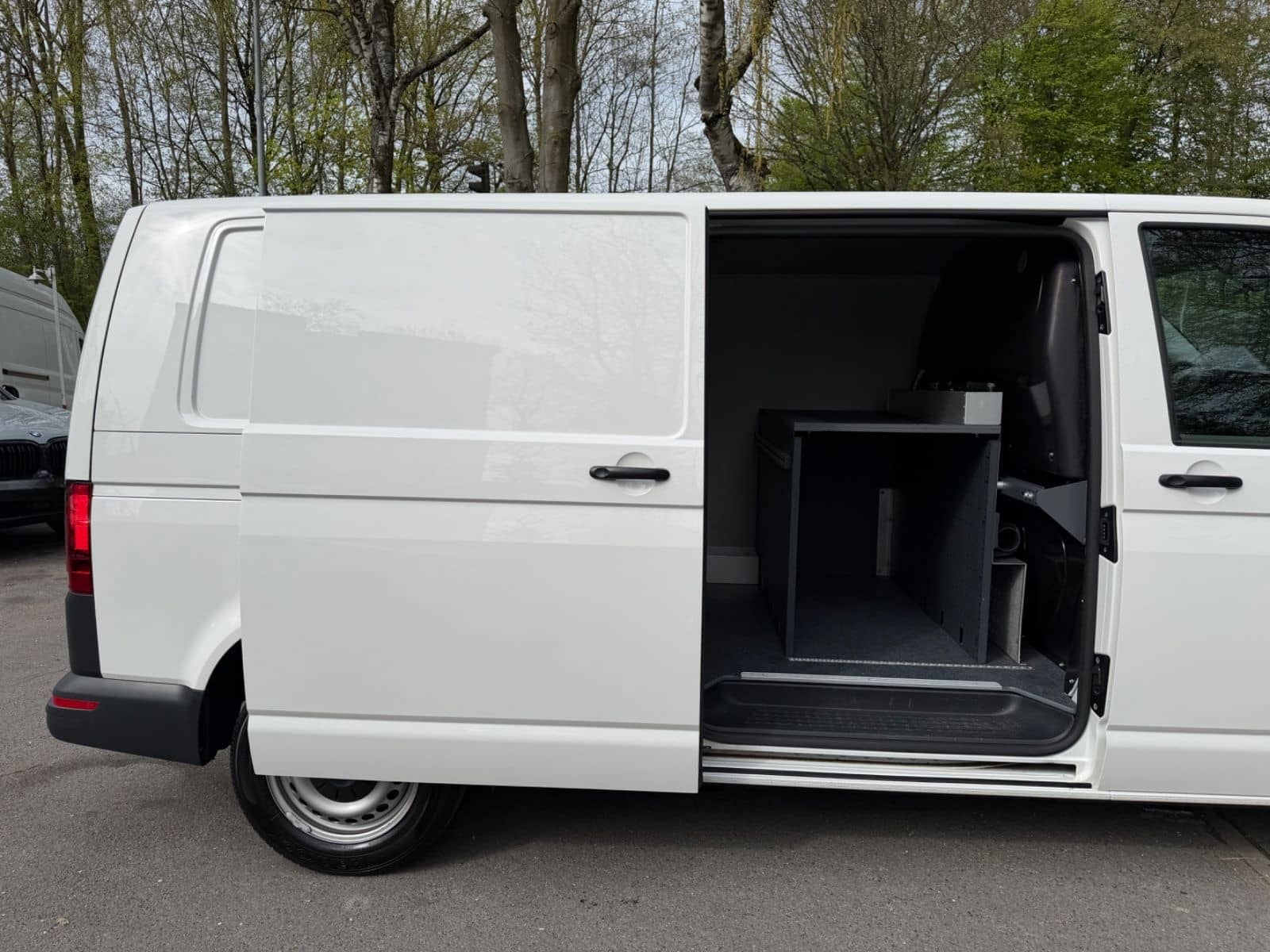 Volkswagen T6.1 Transporter Kasten L2 *BOTT REGALE*KAMERA* foto 10