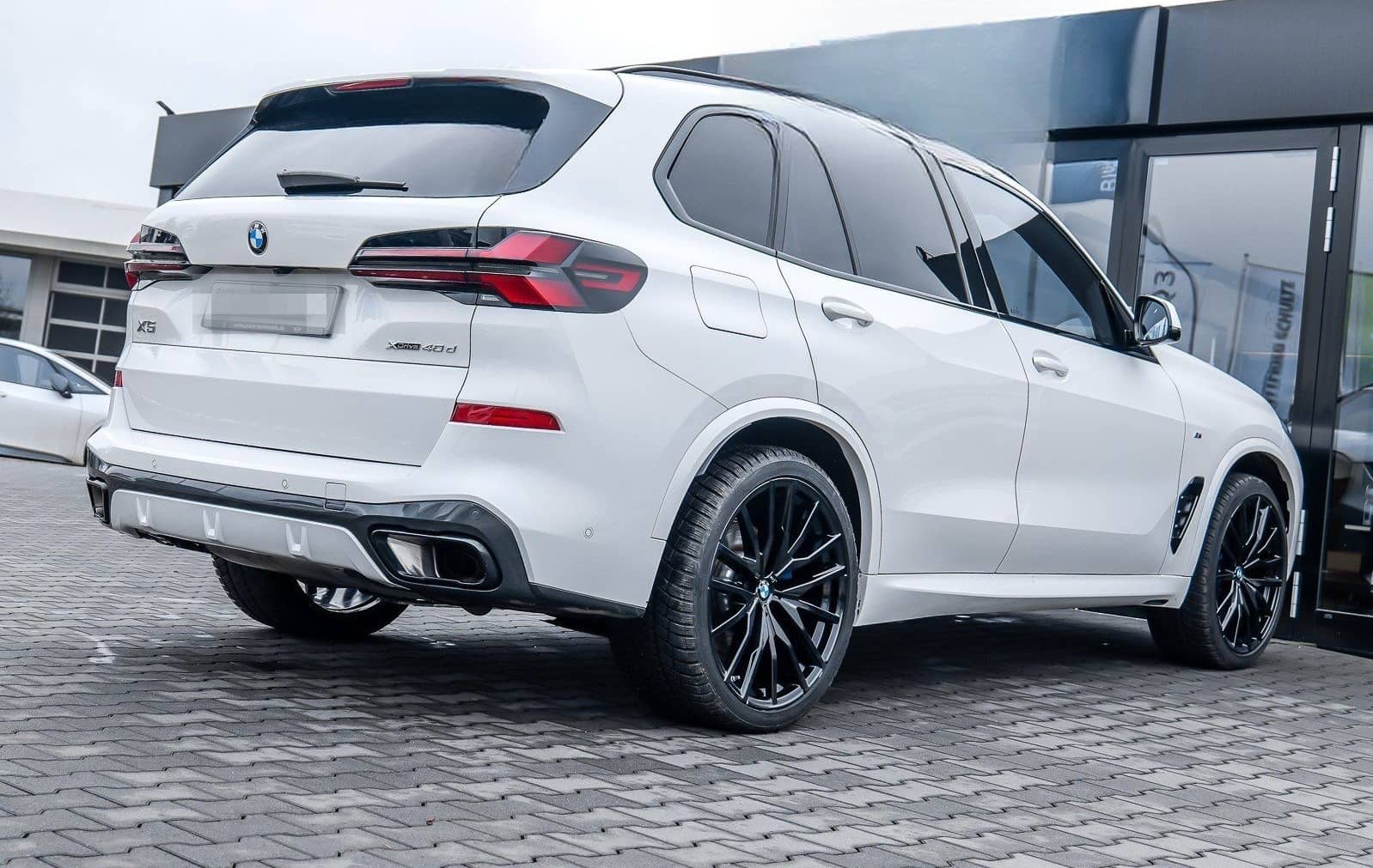 BMW X5 xDrive40d M Sport HUD PANO ACC AHK 360°KAM foto 2