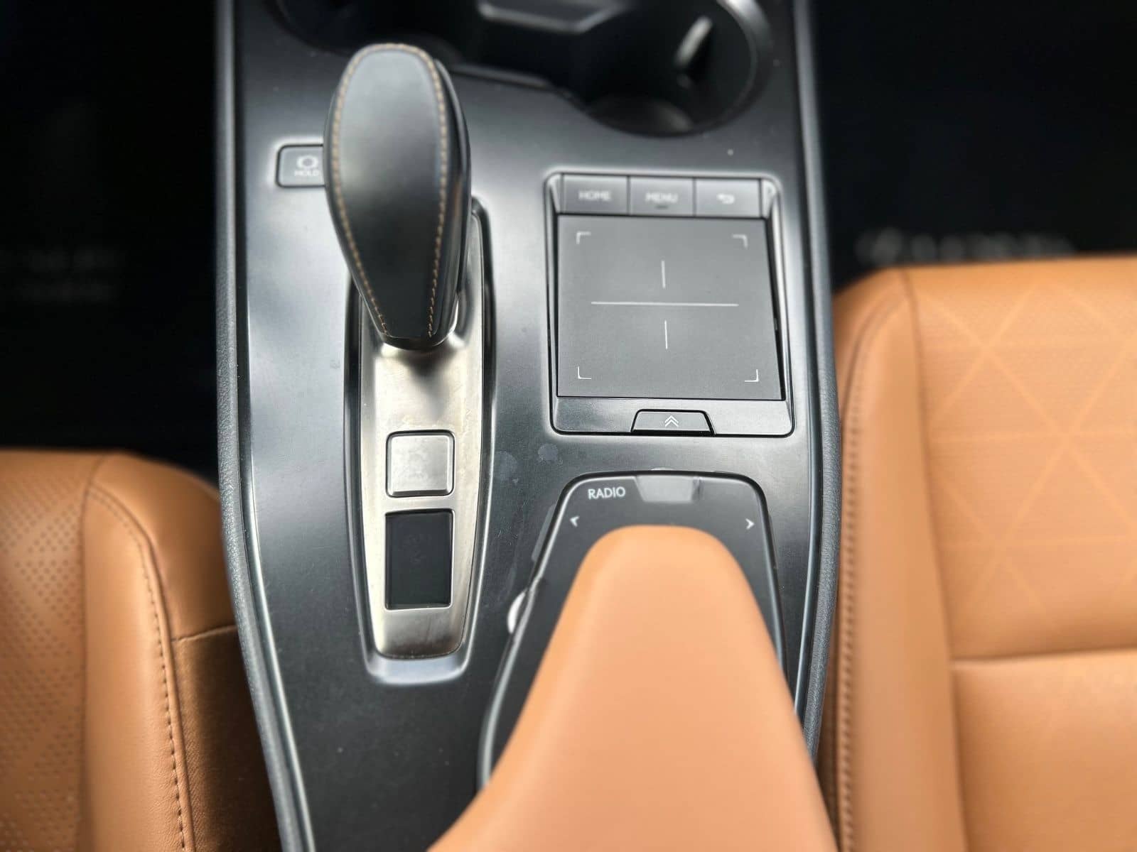 Lexus UX 300e - ACC-Belü.Sitze-Memory-Leder-Kamera-17Z foto 20