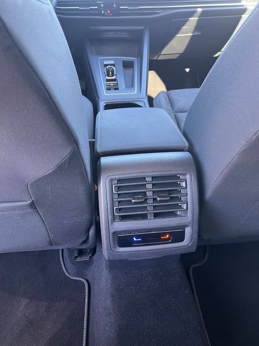 Volkswagen Golf VIII Variant Life foto 13