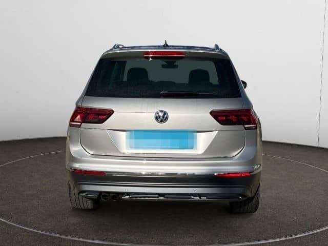 Volkswagen Tiguan 2.0 TSI DSG 4M Highline Navi,AHK,Pano foto 4