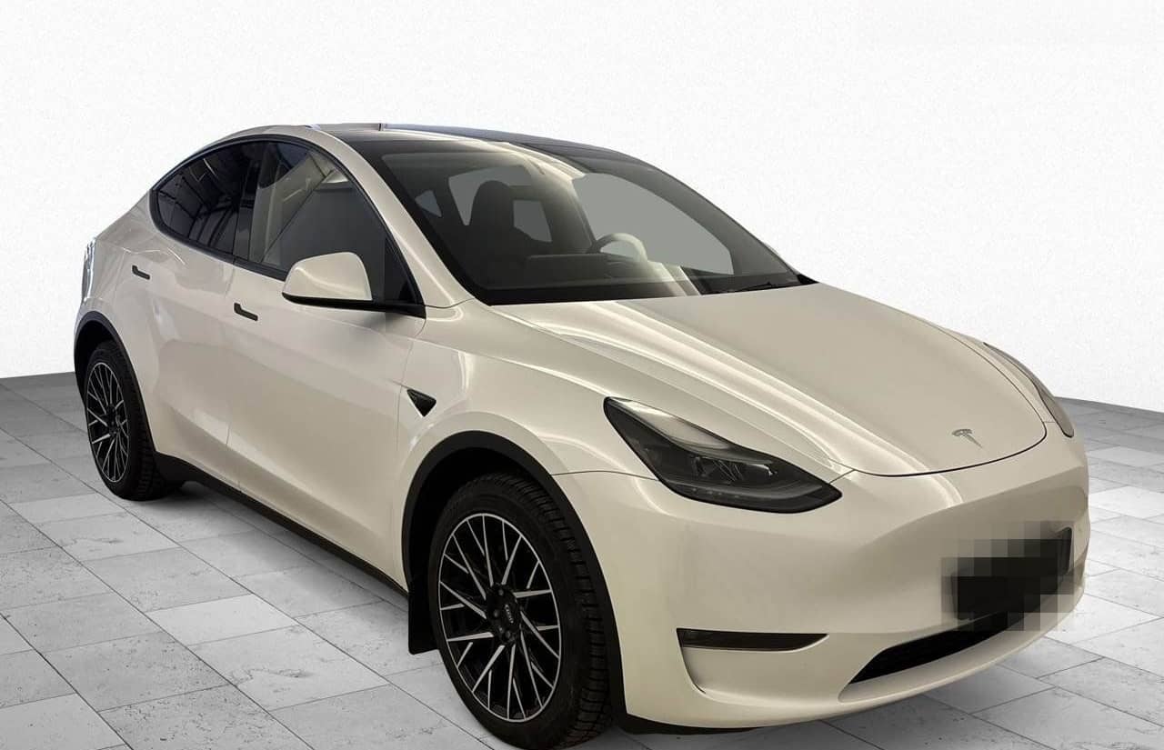 Tesla Model Y Long Range Dual Motor AWD AUT foto 6