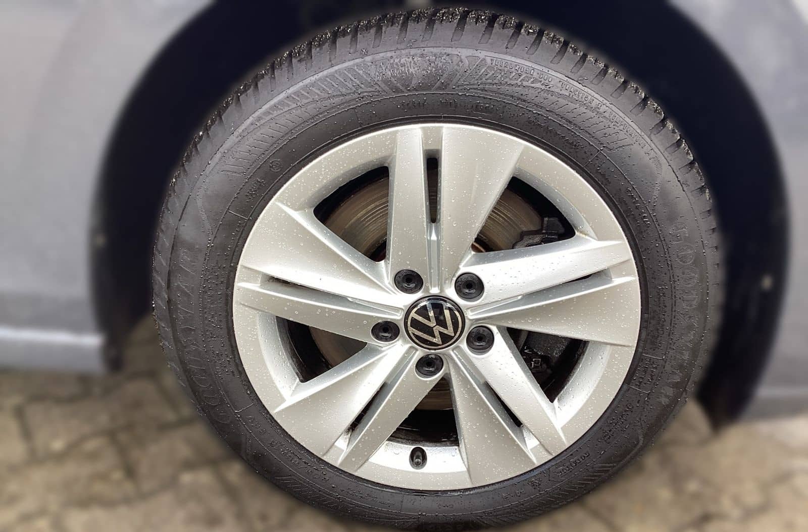 Volkswagen Golf VIII Variant 2.0 TDI DSG LIFE +AHK +LED +AC foto 7