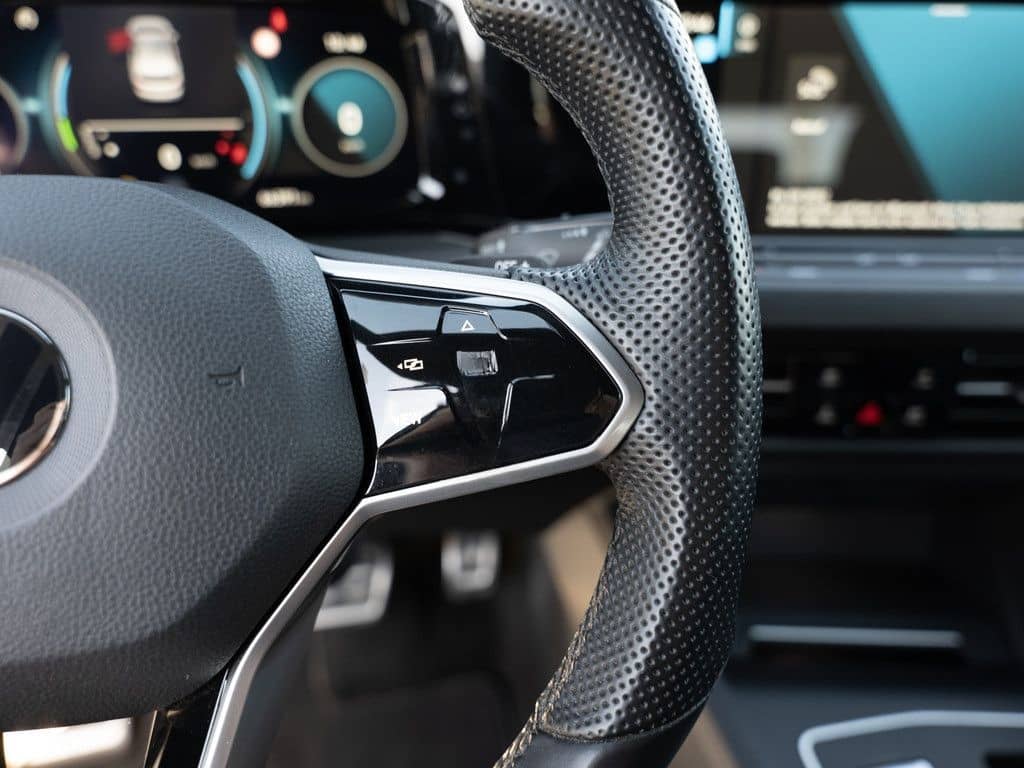 Volkswagen Golf VIII GTE 1.4 TSI eHybrid LED STANDHZ NAVI foto 19