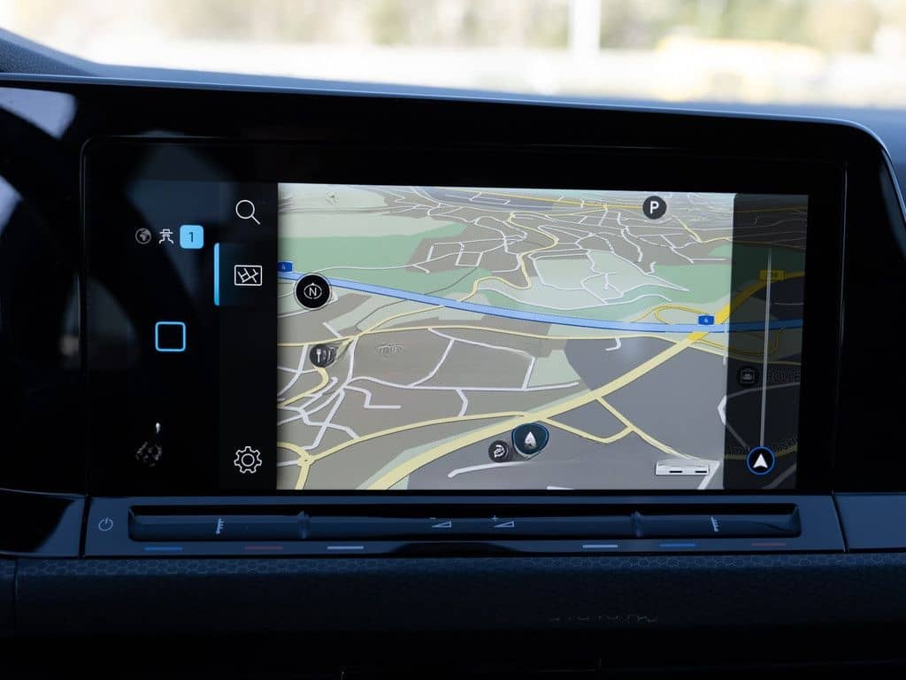 Volkswagen Golf VIII GTE 1.4 TSI eHybrid LED STANDHZ NAVI foto 13