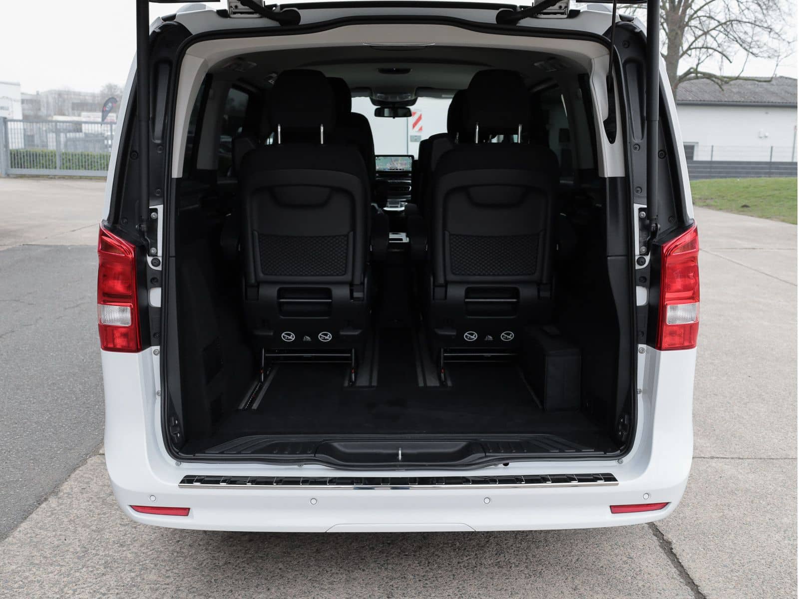 Mercedes-Benz EQV 300 lang,6Sitzer,2xSchiebetür,Distronic foto 10