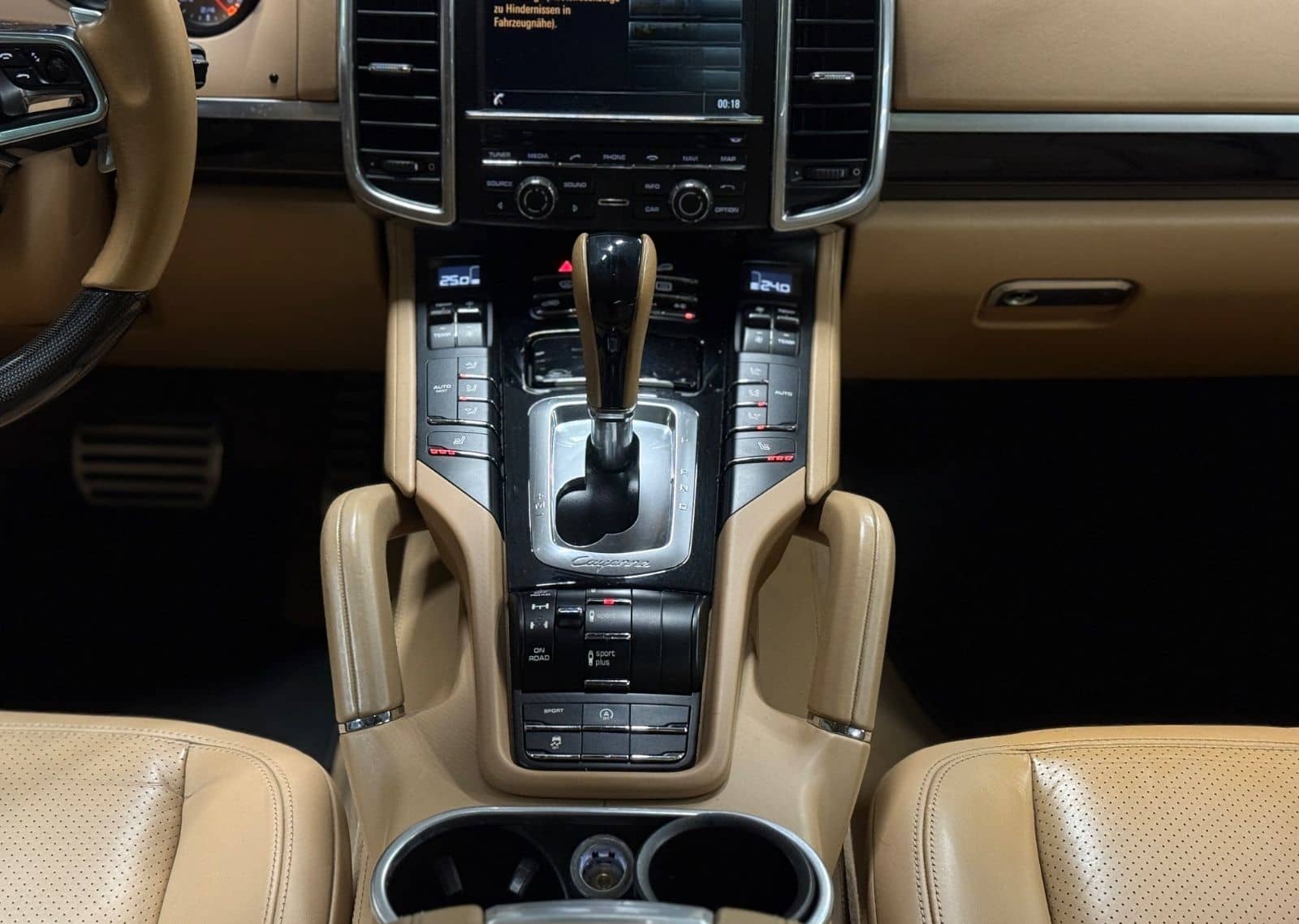 Porsche Cayenne S 4,2 | Pano | Bose | LED | R.Kamera foto 19