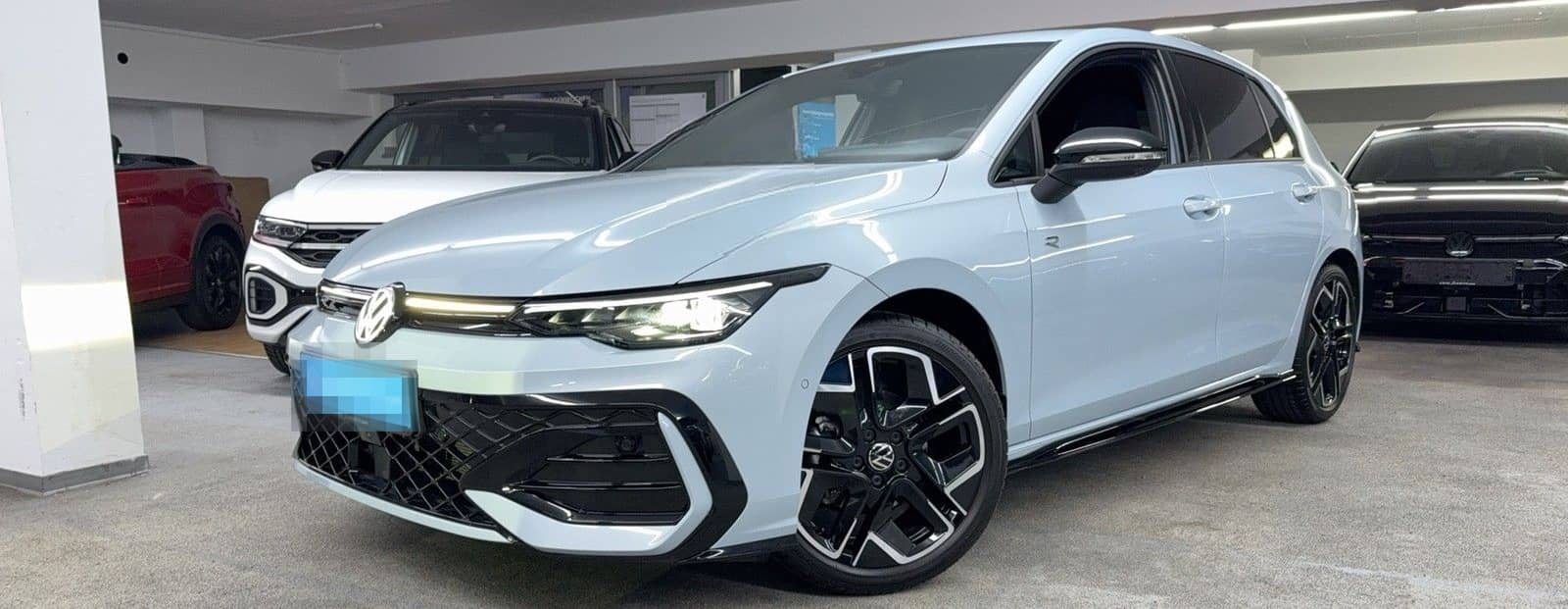 Volkswagen Golf R-Line 1.5 eTSI DSG LED Matrix+NAVI+HUD+ACC foto 1