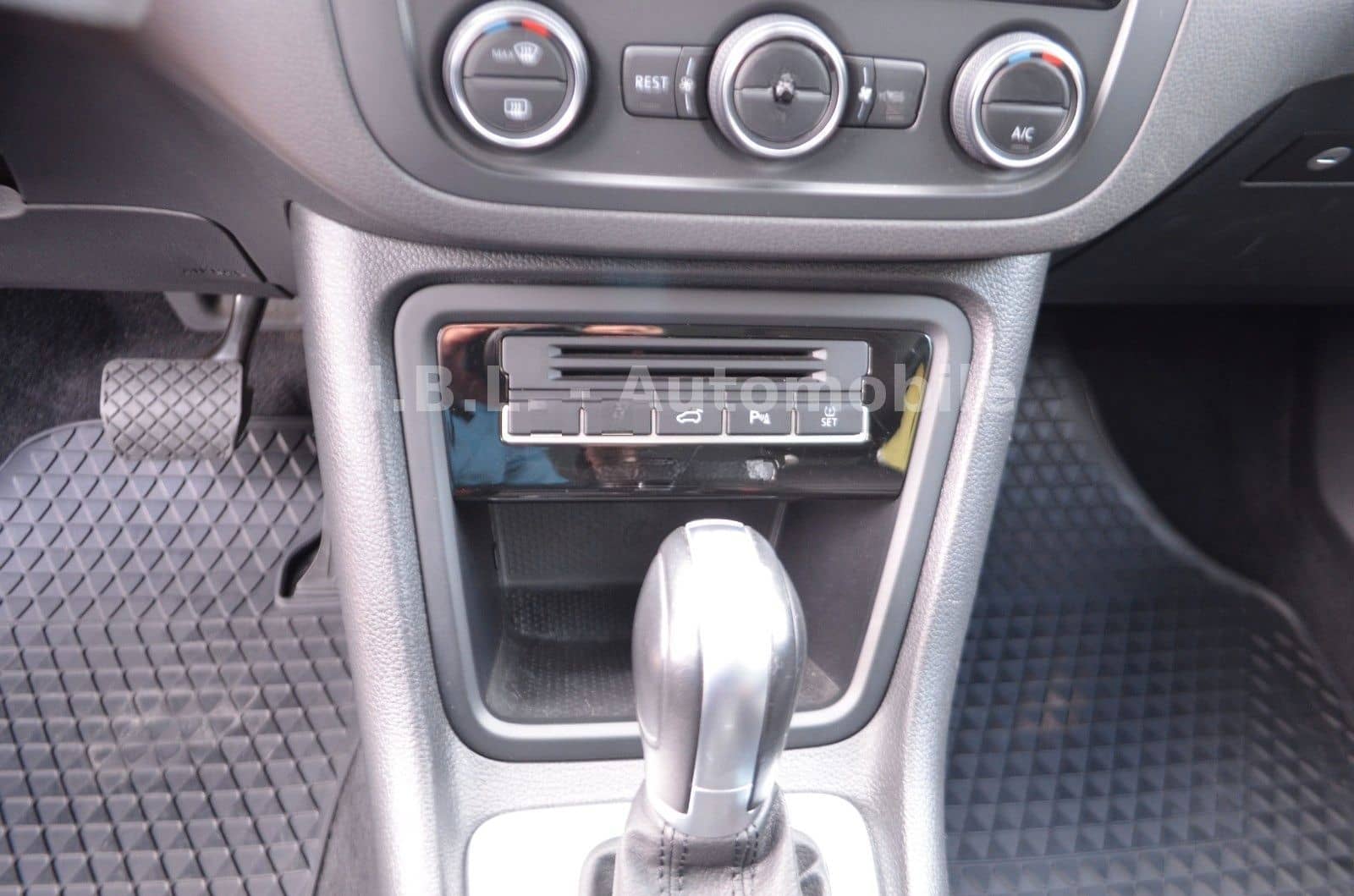 Volkswagen Sharan 1,4 DSG/ 1.Hd/AHK/Leder/Xenon/Kamera foto 11