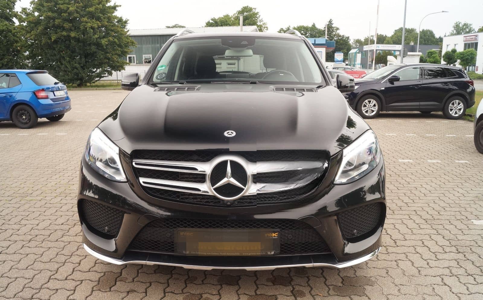 Mercedes-Benz GLE 350 3,0d 4Matic AMG Rückfahrk. LED AHK 84tKm foto 2
