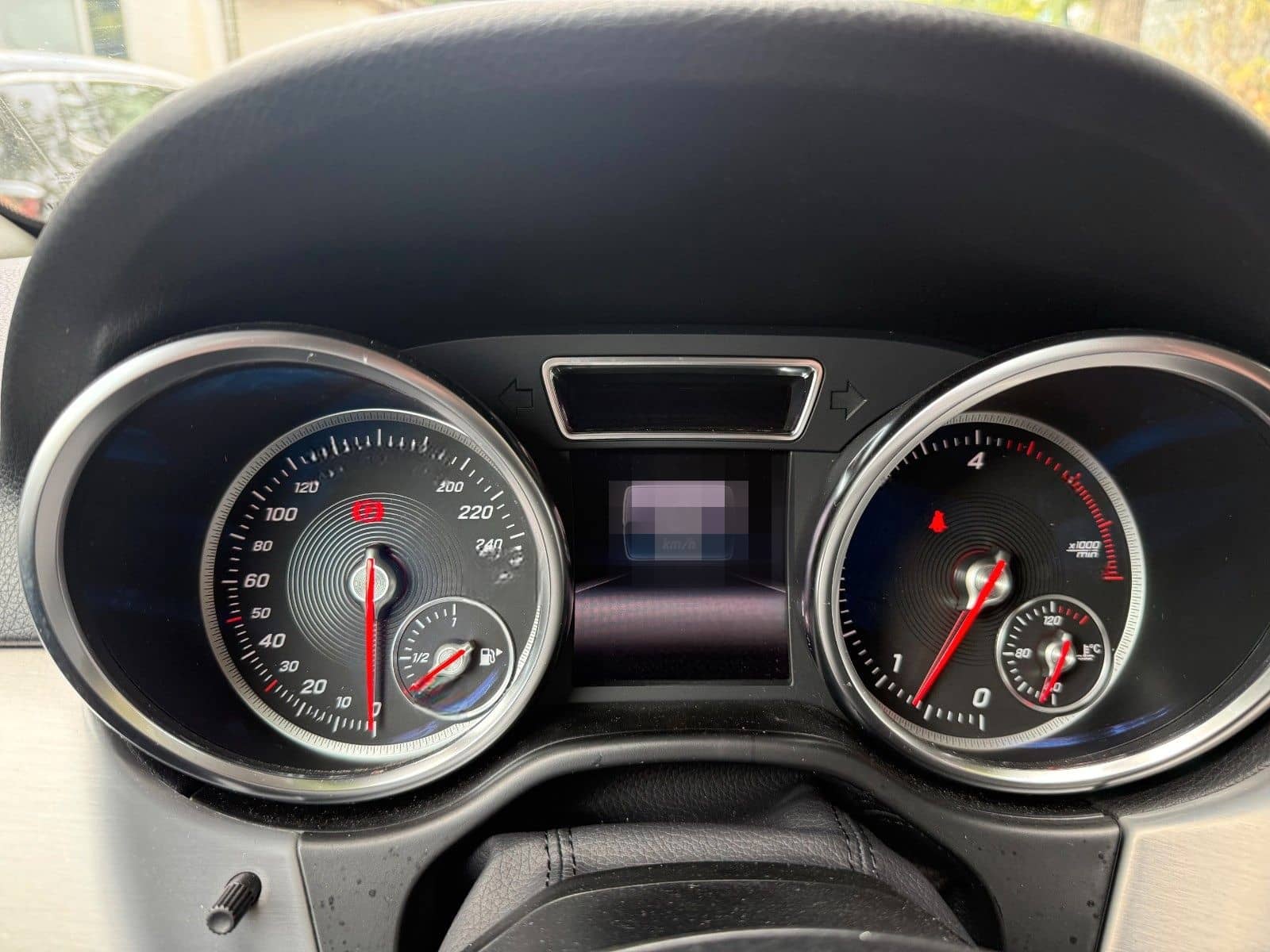 Mercedes-Benz GLE 350 3,0d 4Matic AMG Rückfahrk. LED AHK 84tKm foto 16