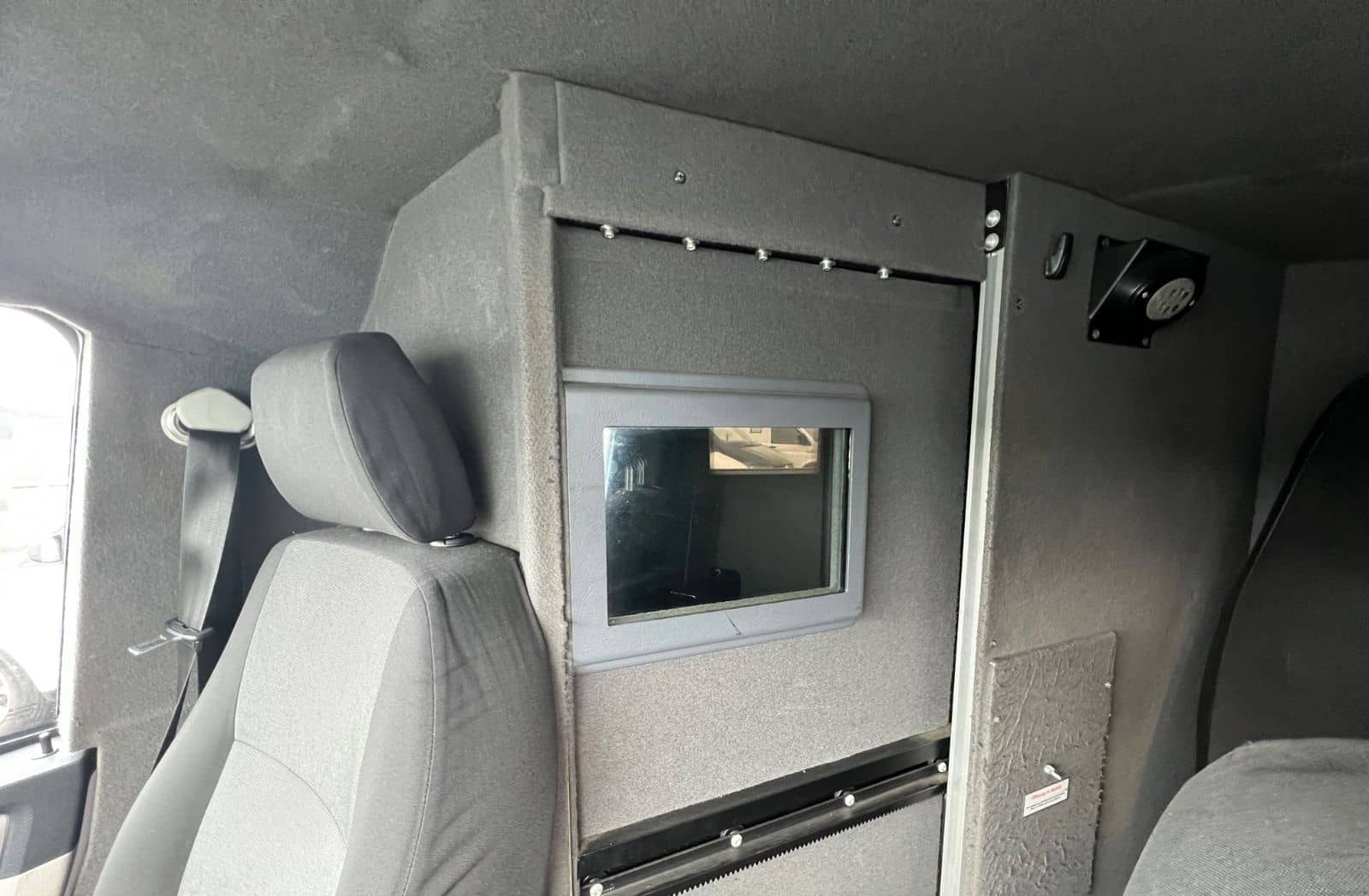 Volkswagen T6 Lang*GELDTRANSPORTER*GEPANZERT*ARMORED*140PS* foto 14