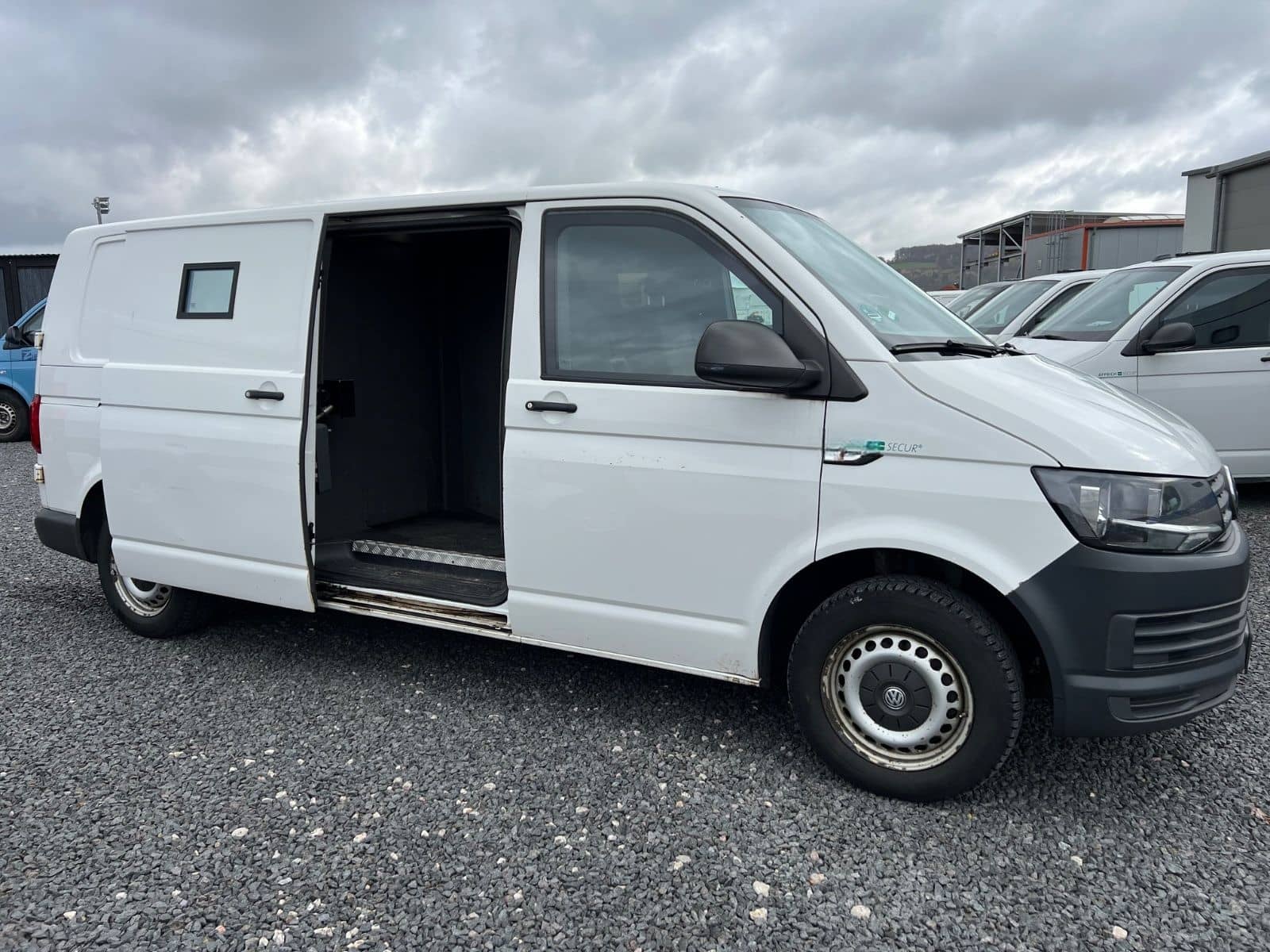 Volkswagen T6 Lang*GELDTRANSPORTER*GEPANZERT*ARMORED*140PS* foto 19