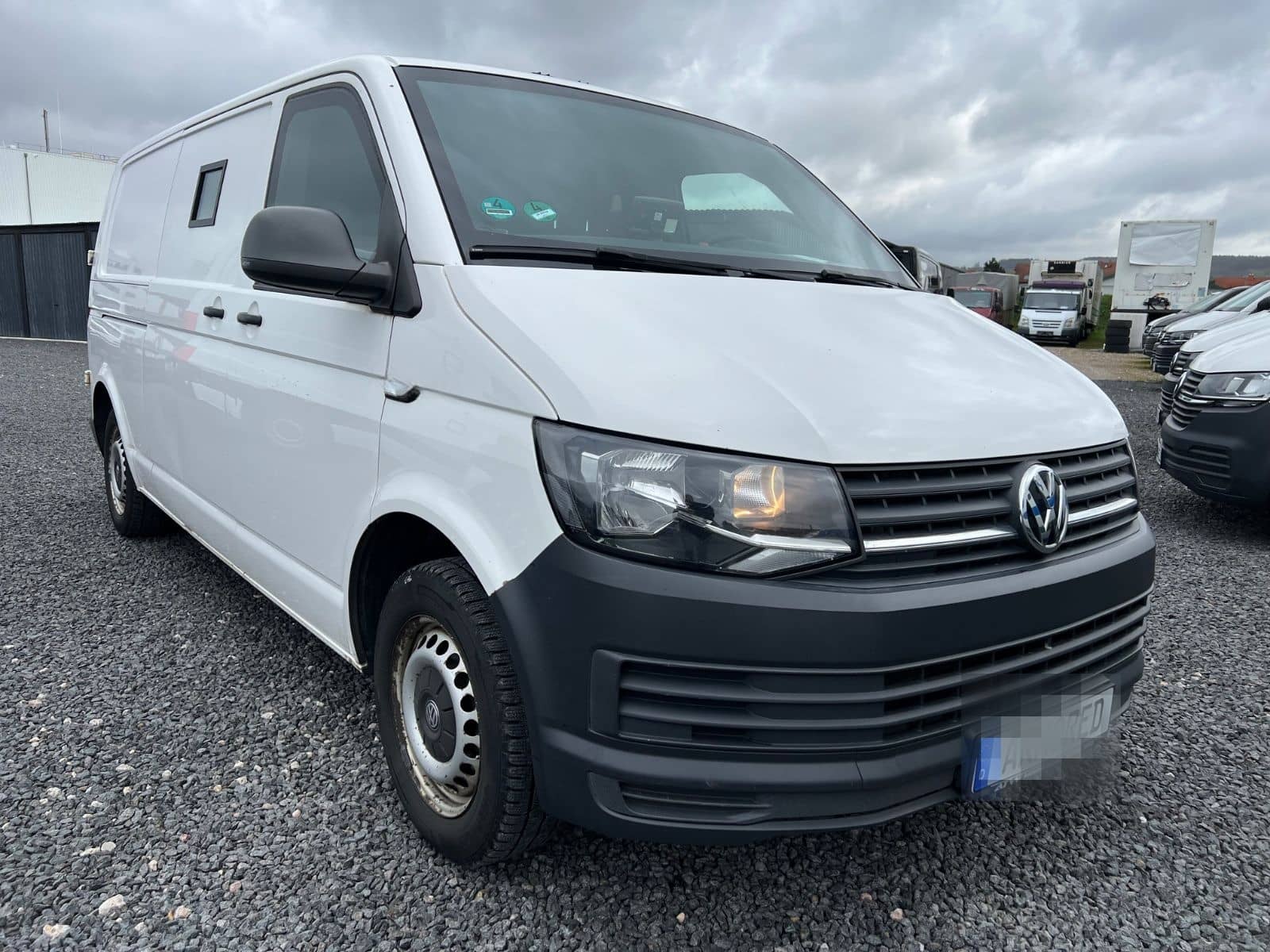 Volkswagen T6 Lang*GELDTRANSPORTER*GEPANZERT*ARMORED*140PS* foto 3