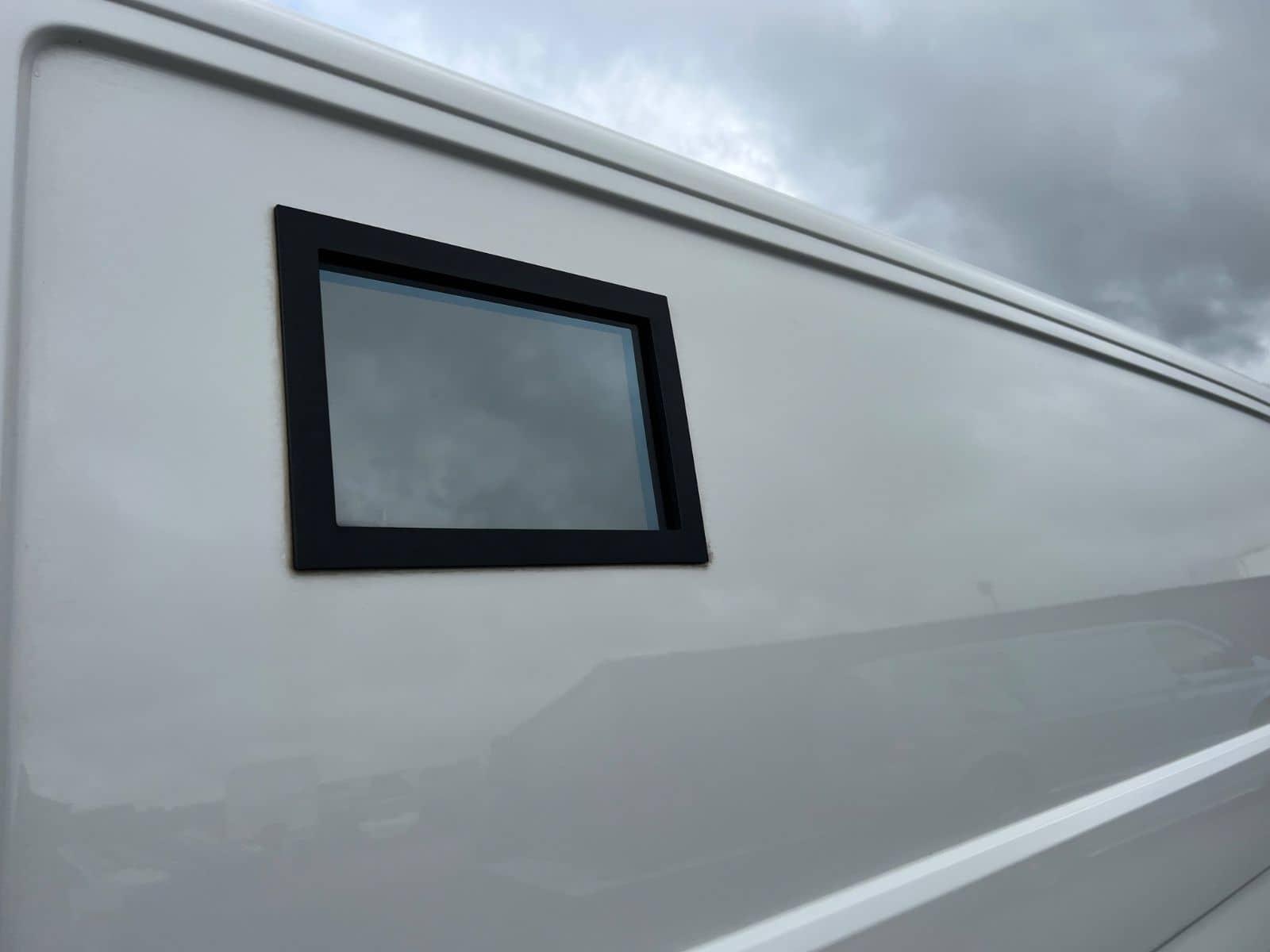 Volkswagen T6 Lang*GELDTRANSPORTER*GEPANZERT*ARMORED*140PS* foto 9