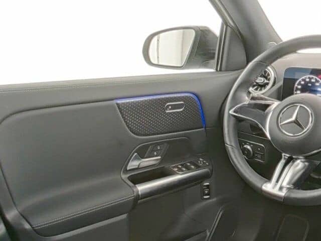 Mercedes-Benz GLA 180 Progressive/Navi/Keyless-Go/Autom./Klima foto 7