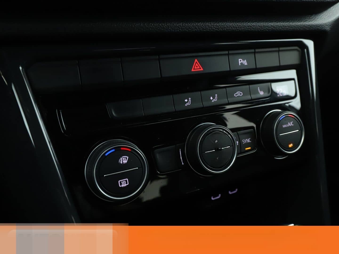 Volkswagen T-Roc 1.5 TSI ACT Sport Aut.*PDC*SHZ*ACC*LED* foto 22