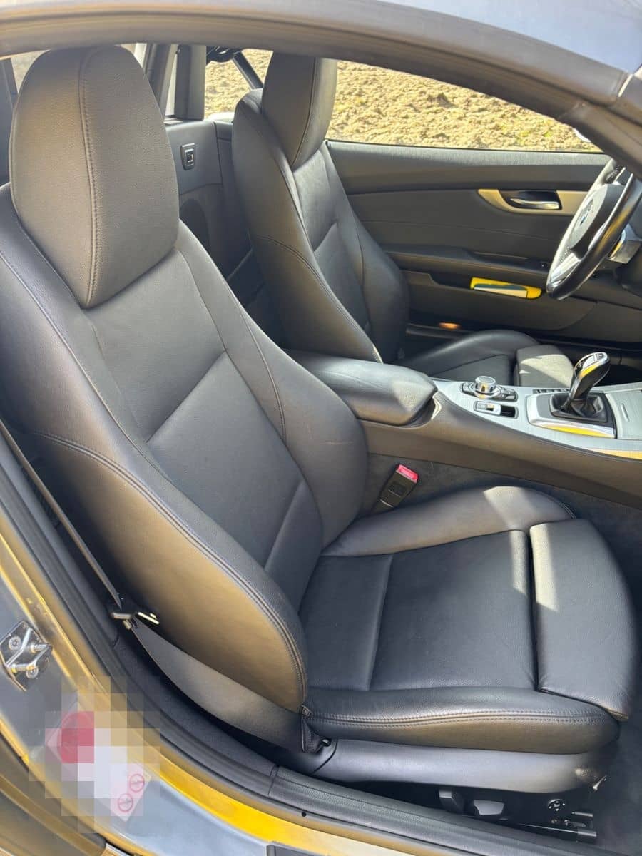 BMW Z4 sDrive35i foto 9