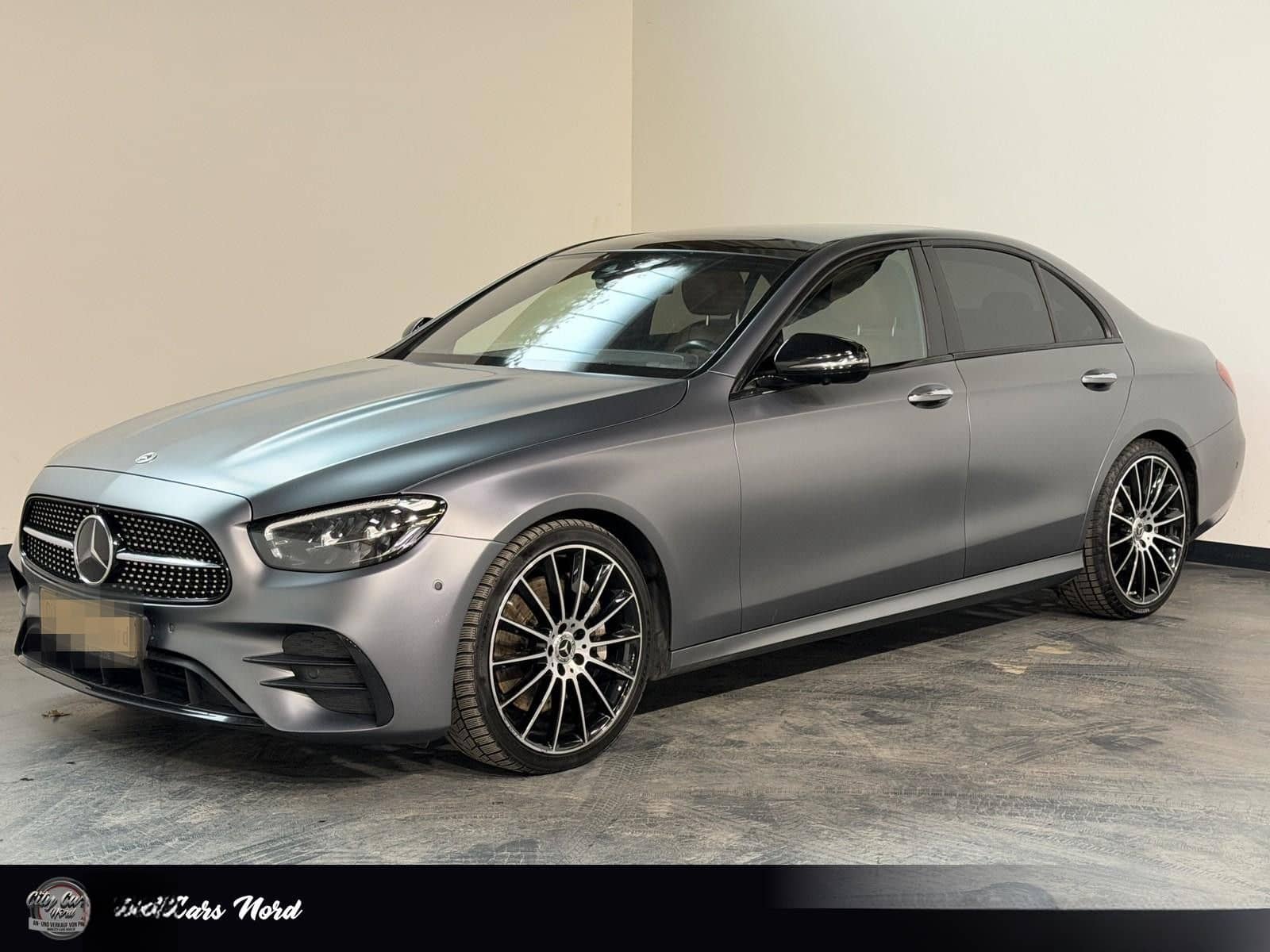 Mercedes-Benz E 400 d 4Matic AMG+PANO+BURMESTER+DESIGNO foto 1