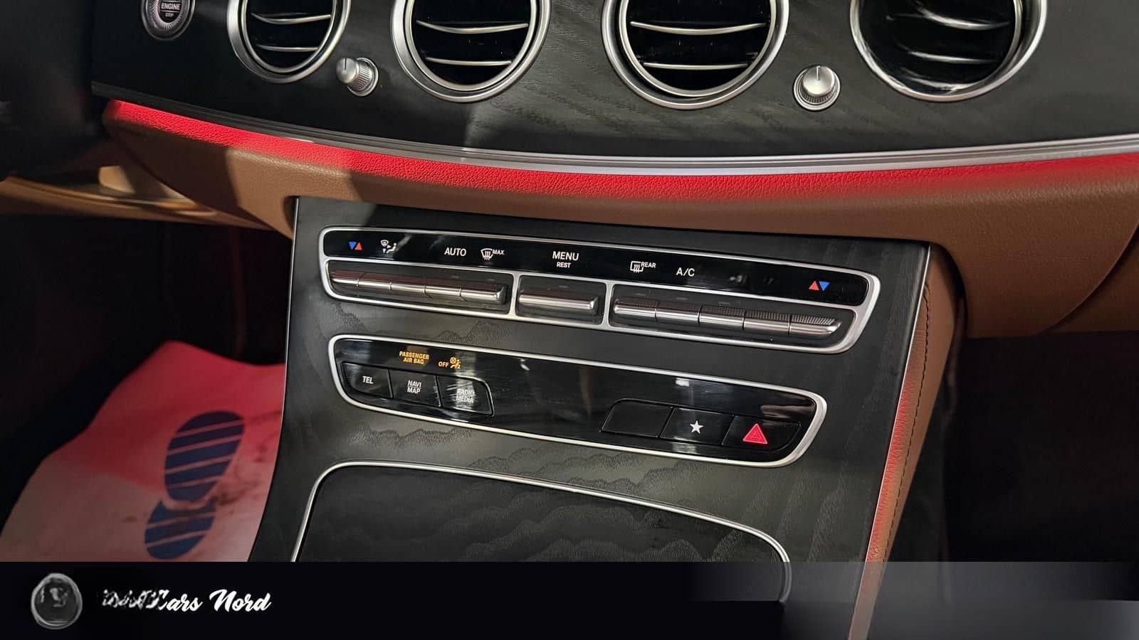 Mercedes-Benz E 400 d 4Matic AMG+PANO+BURMESTER+DESIGNO foto 20