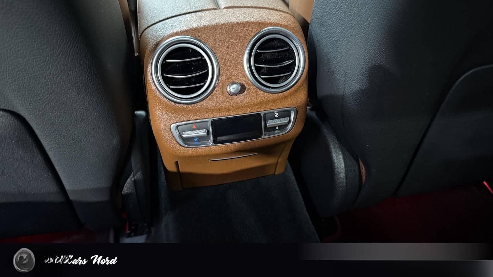 Mercedes-Benz E 400 d 4Matic AMG+PANO+BURMESTER+DESIGNO foto 23